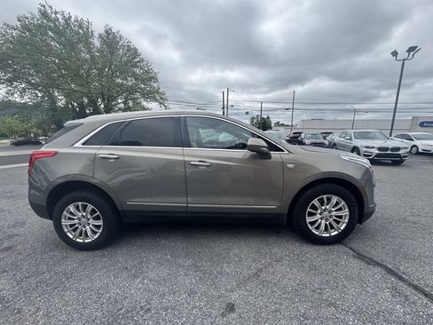 Used 2018 Cadillac XT5 FWD image 9