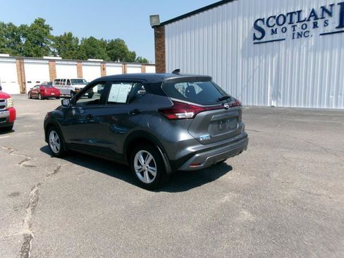 Used 2025 Nissan Kicks Play S FWD image 8