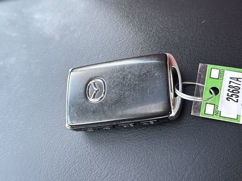 Used 2024 MAZDA CX-5 Carbon Edition image 29