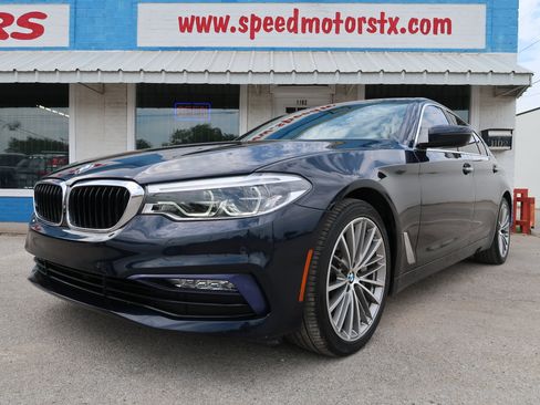Used 2017 BMW 530i xDrive AWD/4WD image 5