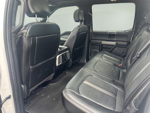 Used 2019 Ford F150 Platinum w/ Equipment Group 701A Luxury image 10