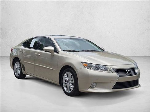 Used 2014 Lexus ES 350 w/ Premium Package FWD image 3