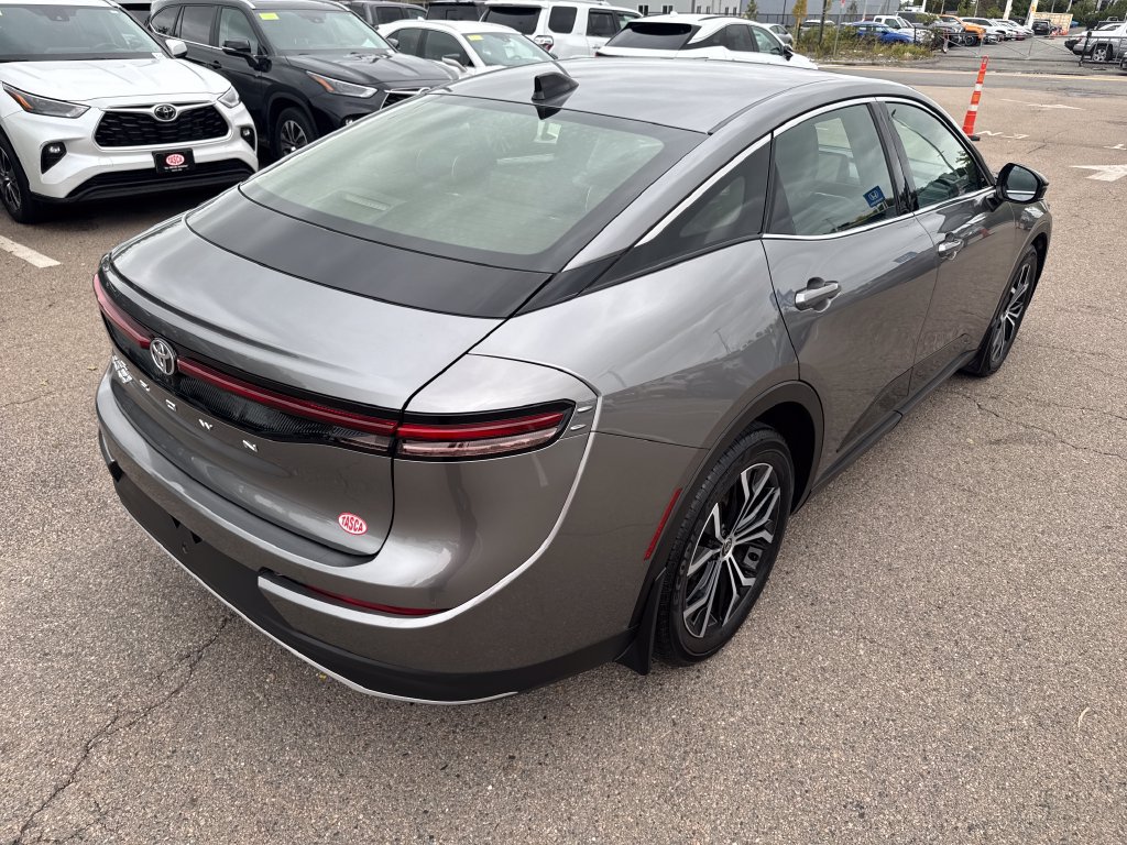 Used 2026 Toyota Crown AWD/4WD image 8