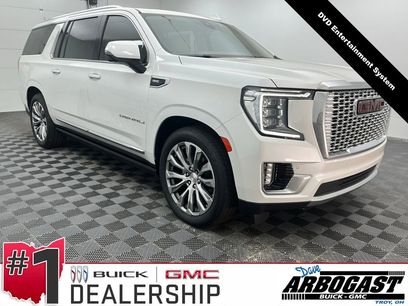 Used 2022 GMC Yukon XL Denali w/ Denali Ultimate Package