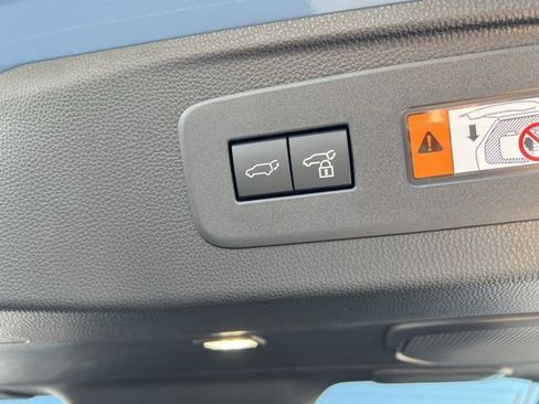 Certified 2025 Toyota Land Cruiser image 35