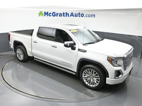 Used 2019 GMC Sierra 1500 Denali w/ Denali Ultimate Package image 3