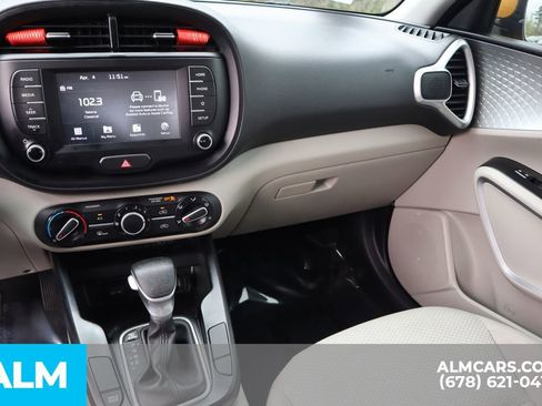 Used 2020 Kia Soul LX FWD image 33