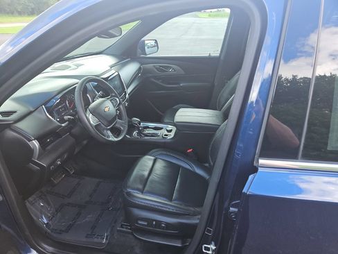 Used 2023 Chevrolet Traverse LT AWD/4WD image 15