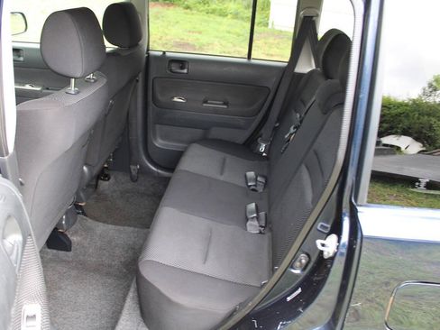 Used 2005 Scion xB FWD image 26