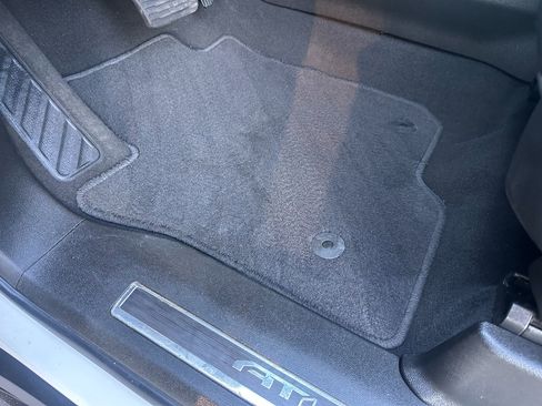 Used 2022 GMC Yukon XL AT4 image 16