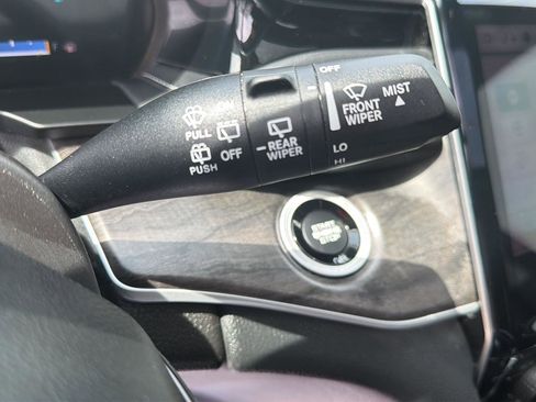 Used 2023 Jeep Grand Cherokee 30th Anniversary AWD/4WD image 22