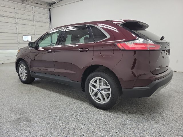 Used 2022 Ford Edge SEL w/ Convenience Package AWD/4WD image 4