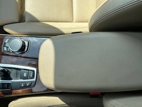 Used 2016 BMW X3 xDrive28i AWD/4WD image 18