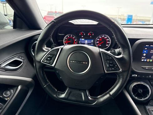 Used 2023 Chevrolet Camaro LT image 18