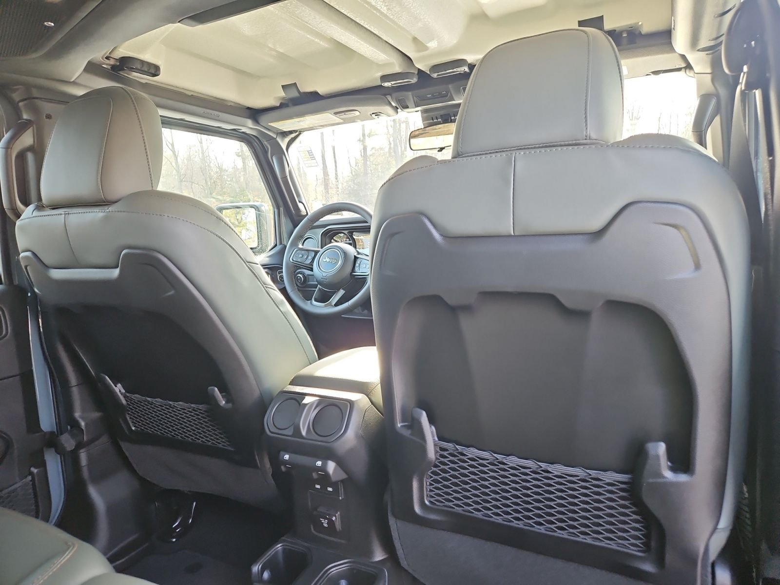 New 2026 Jeep Gladiator Mojave w/ Safety Group AWD/4WD image 18