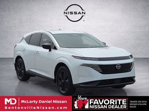 Used 2025 Nissan Murano SV AWD/4WD image 1