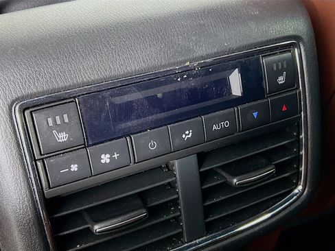 Used 2019 MAZDA CX-9 Signature image 28