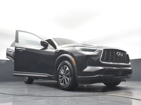 Used 2023 INFINITI QX60 Pure image 31