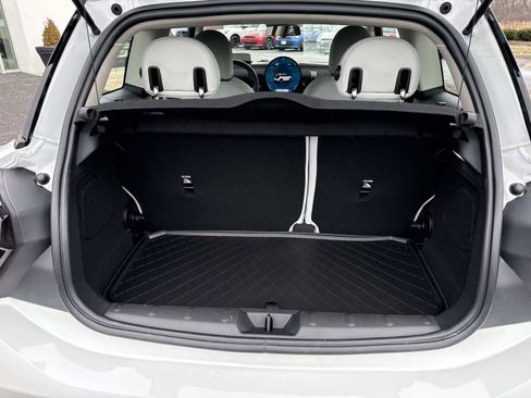 New 2026 MINI Cooper 2-Door Hardtop FWD image 9