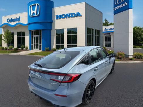 Used 2024 Honda Civic Sport image 6