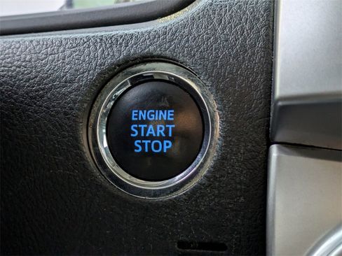 Used 2022 Toyota 4Runner SR5 image 29