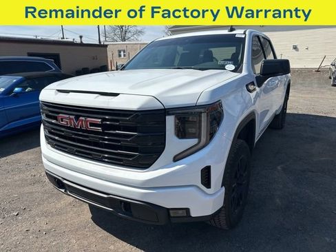 Used 2025 GMC Sierra 1500 Elevation w/ X31 Off-Road Package image 3
