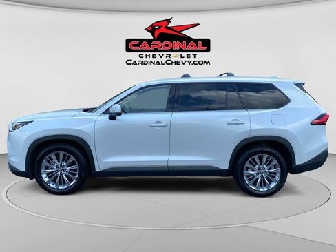 Used 2024 Toyota Grand Highlander AWD image 6