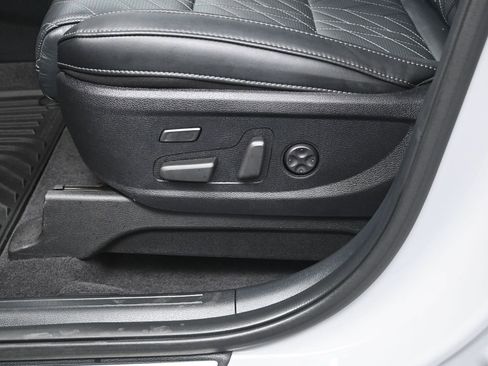 New 2025 Kia Telluride SX Prestige X-Line AWD/4WD image 13