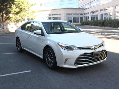 Used 2016 Toyota Avalon XLE