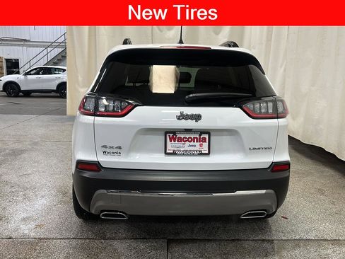 Certified 2022 Jeep Cherokee Limited image 4