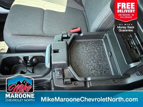 Used 2024 Jeep Gladiator Rubicon w/ Convenience Group AWD/4WD image 31