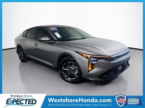 Used 2026 Kia K4 FWD image 1