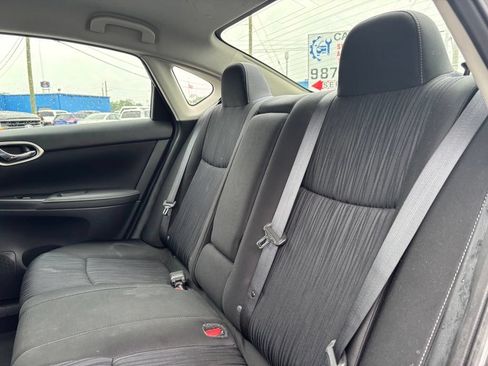 Used 2019 Nissan Sentra SV FWD image 14