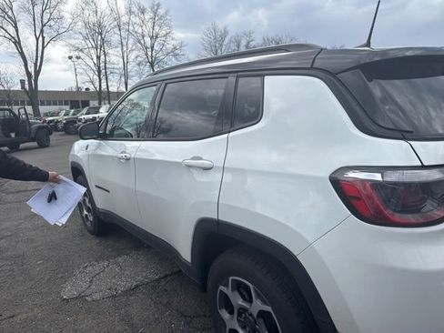 Used 2022 Jeep Compass Trailhawk w/ Trailhawk Convenience Group image 3