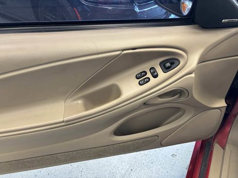 Used 2000 Ford Mustang GT image 18
