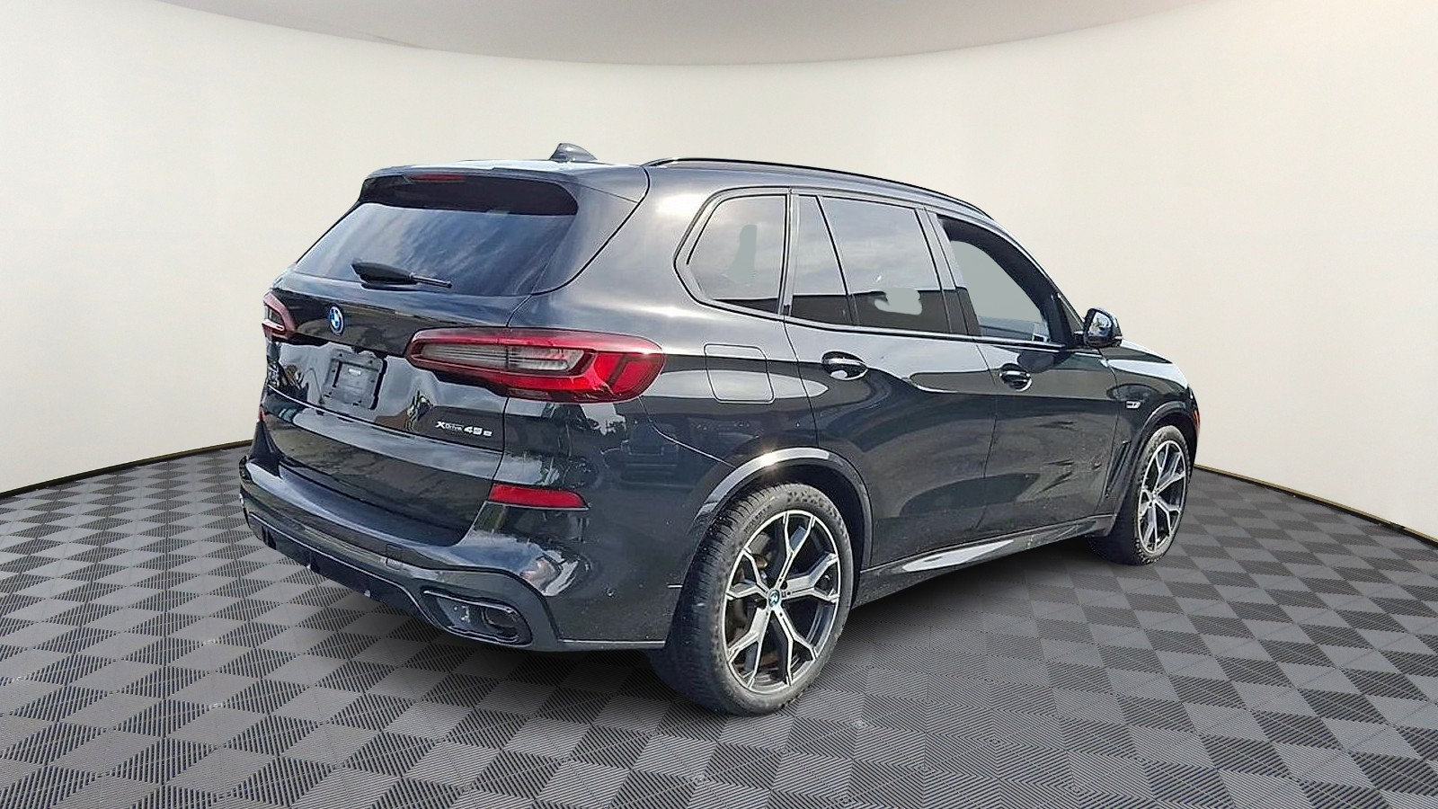 Used 2022 BMW X5 xDrive45e AWD/4WD image 8
