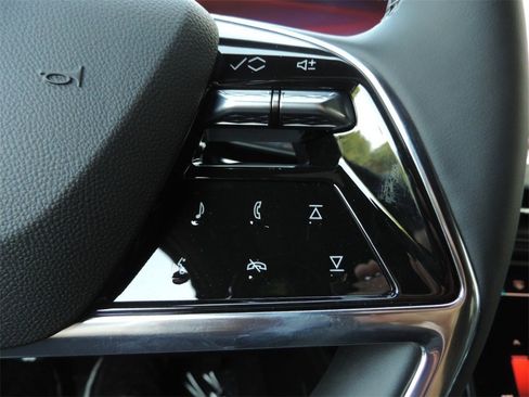 New 2025 Cadillac Escalade Sport w/ Touring Package image 28