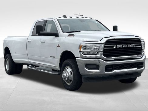 Used 2021 RAM 3500 Big Horn image 29