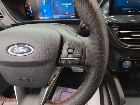 Used 2024 Ford Escape ST-Line w/ Tech Pack #1 FWD image 17