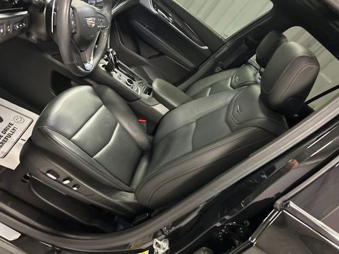 Used 2024 Cadillac XT6 Sport w/ LPO, Red Accent Package image 12