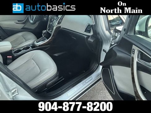Used 2012 Buick Verano Convenience image 11