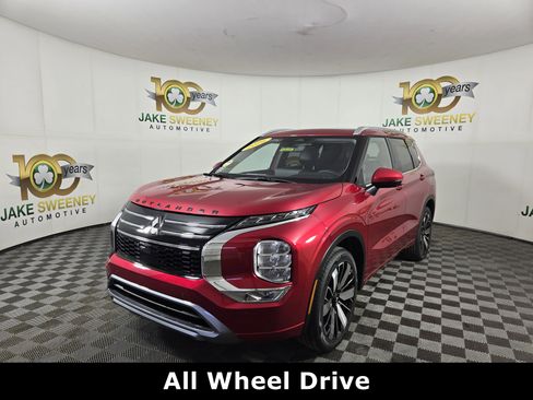 New 2026 Mitsubishi Outlander SEL image 3