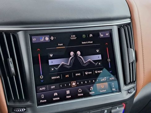 Used 2021 Maserati Levante S GranSport AWD/4WD image 35