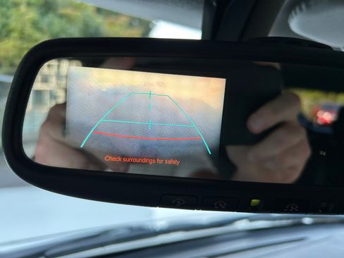 Used 2013 Toyota FJ Cruiser 4WD w/ Upgrade Pkg image 18