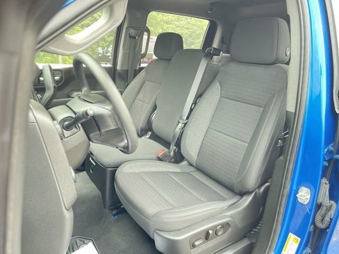 Certified 2022 Chevrolet Silverado 1500 Custom Trail Boss w/ LPO, Dark Essentials Package AWD/4WD image 18
