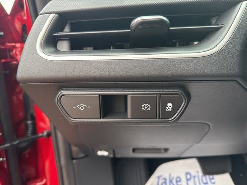 New 2025 Kia K4 LXS image 22