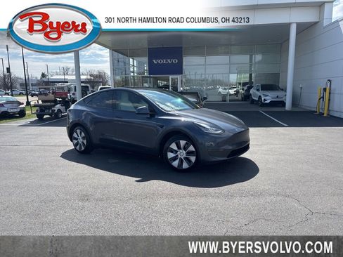 Used 2020 Tesla Model Y Long Range image 1