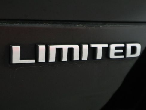 Used 2023 Jeep Grand Cherokee L Limited image 34