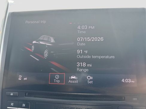Used 2017 Porsche Cayenne AWD/4WD image 37