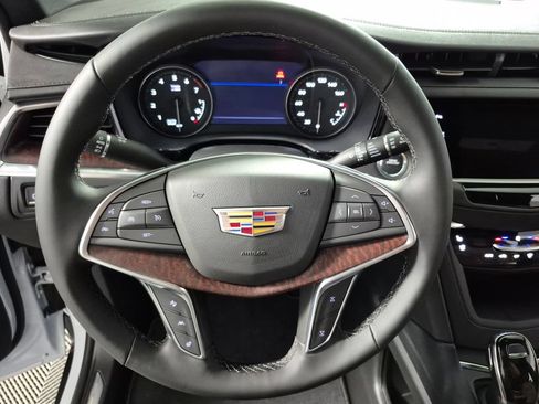 New 2026 Cadillac XT5 Premium Luxury w/ Driver Assist Package AWD/4WD image 11